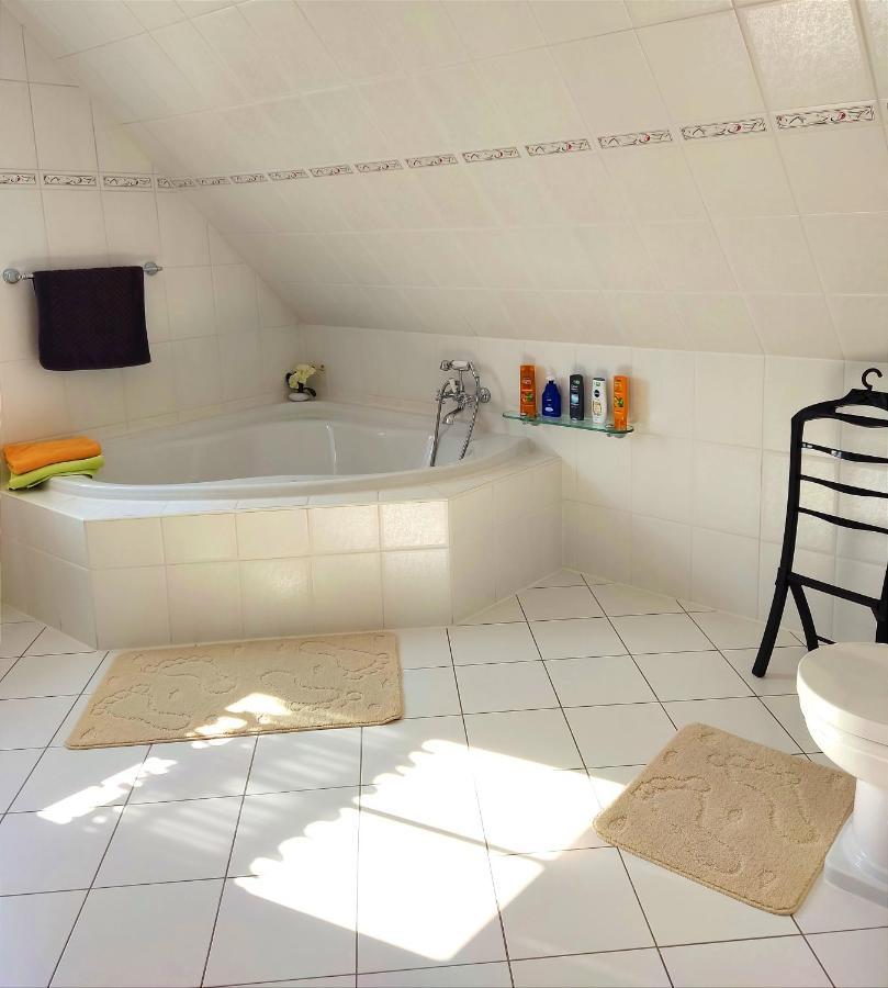 Steinhagen  Ferienwohnung Nahe Der Ostsee المظهر الخارجي الصورة